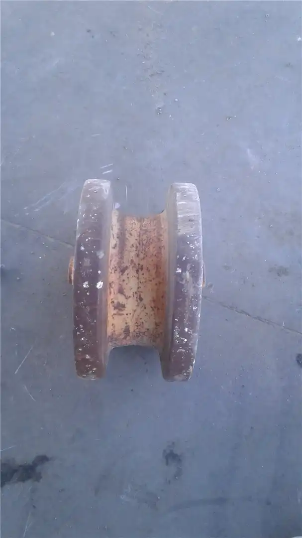 USED IDLER image 2