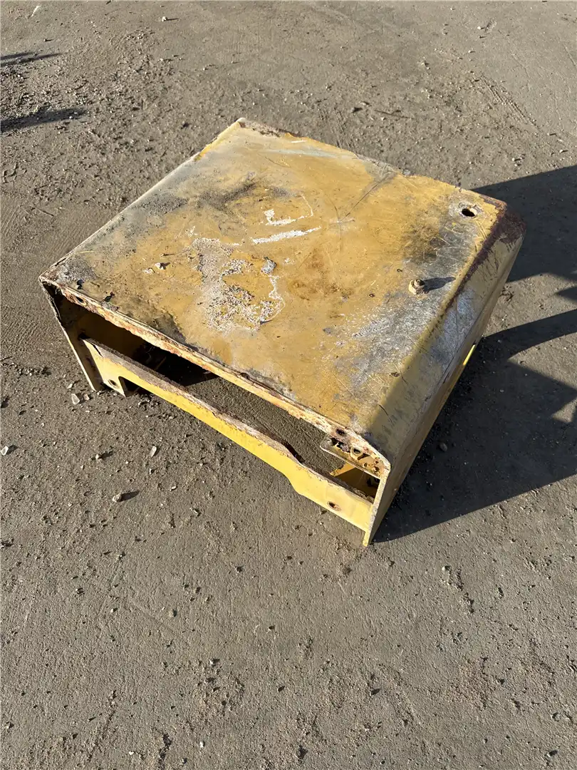 USED BATTERY BOX indicator image 1