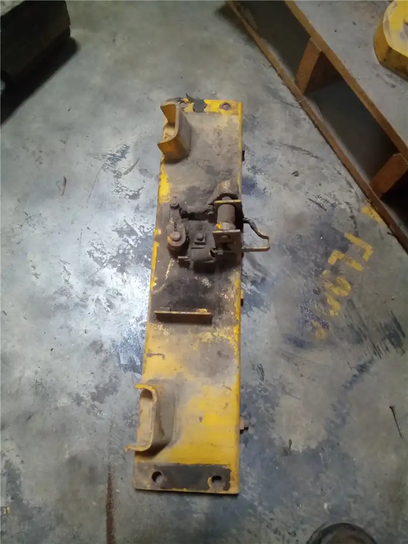 USED PLATE ASSEMBL image 2