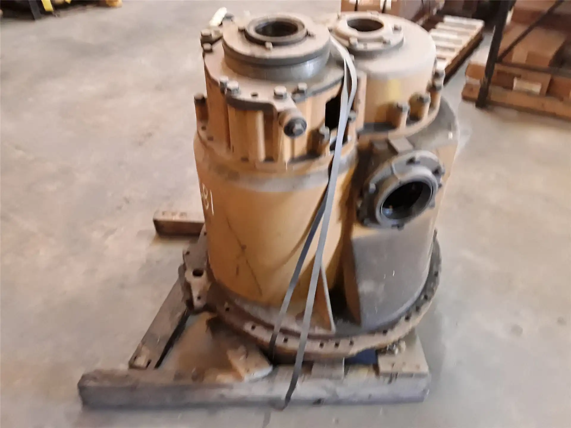 USED CASEPARTS PLA image 4