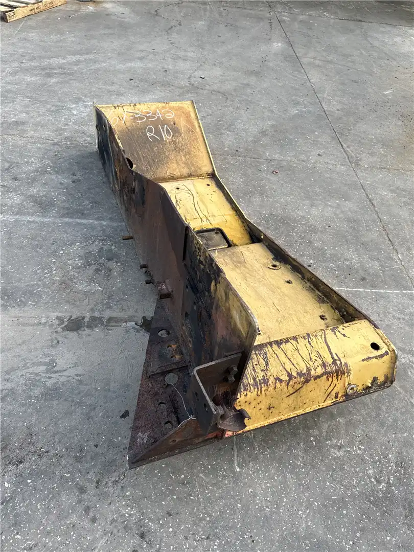 USED LH FENDER image 2