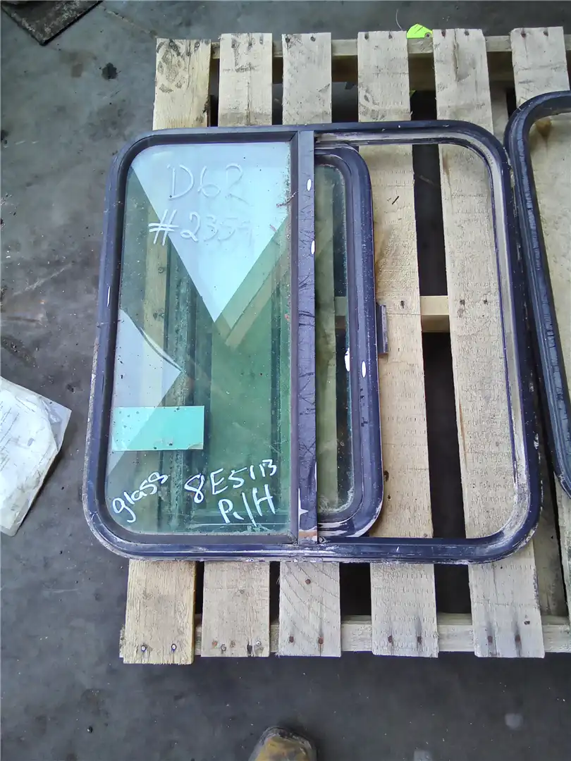USED WINDOW image 4
