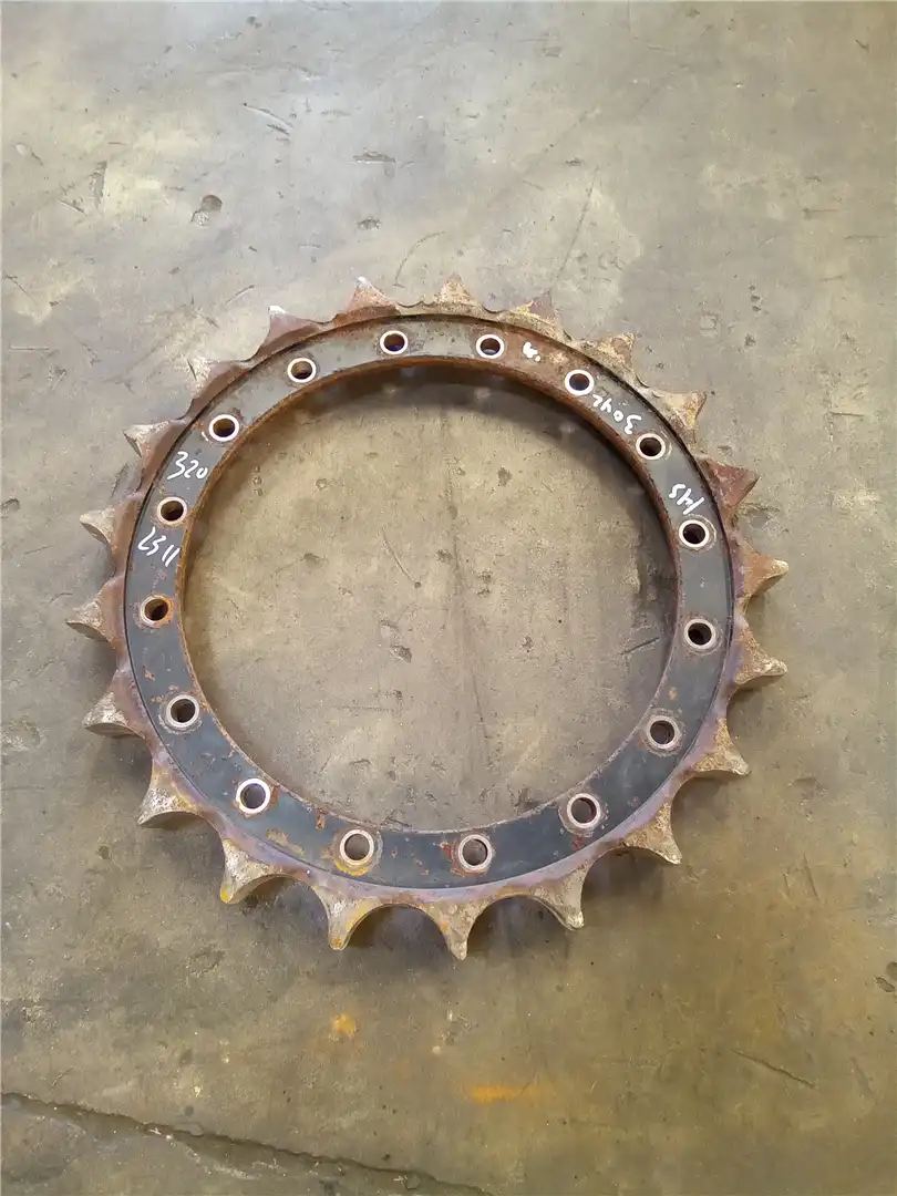USED SPROCKET image 4