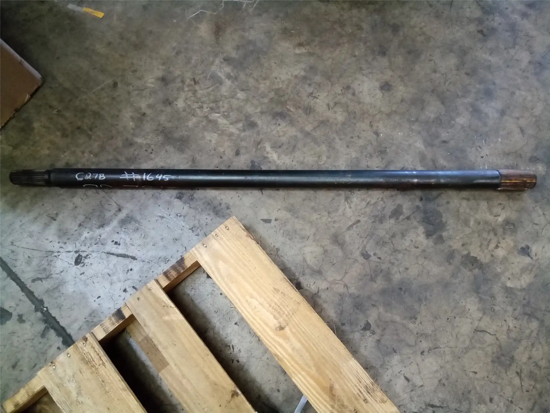 USED DRIVE SHAFT image 2