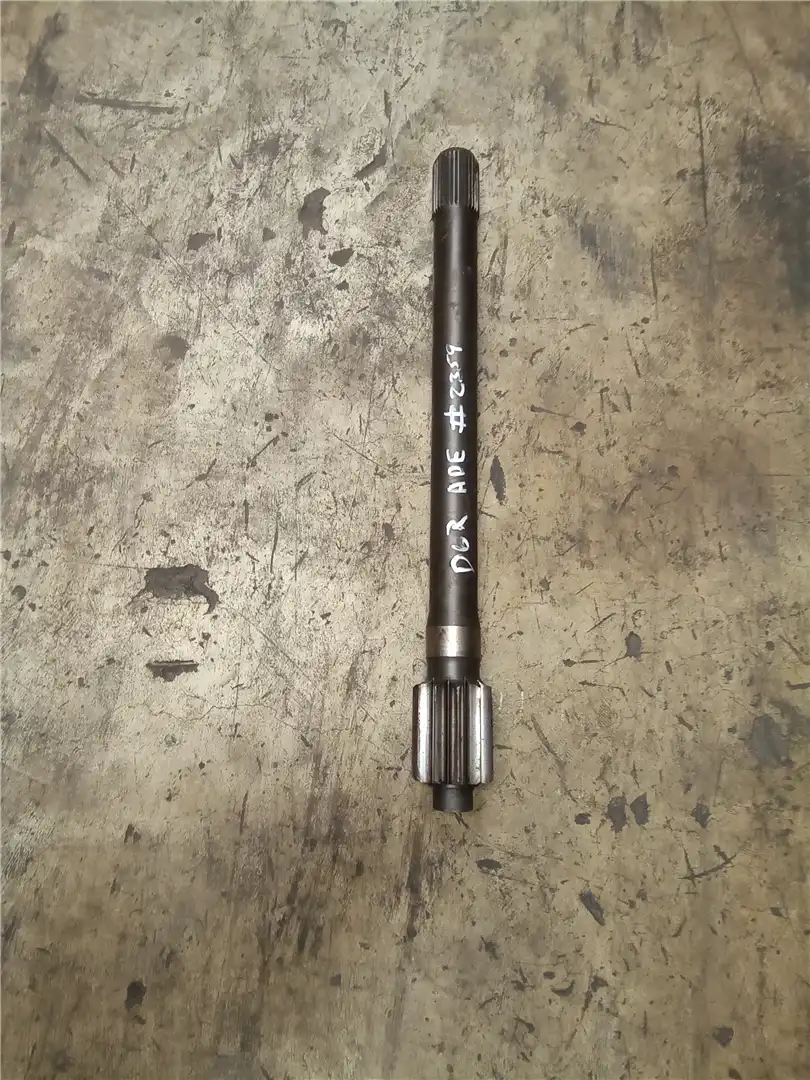 USED AXLE SHAFT indicator image 1