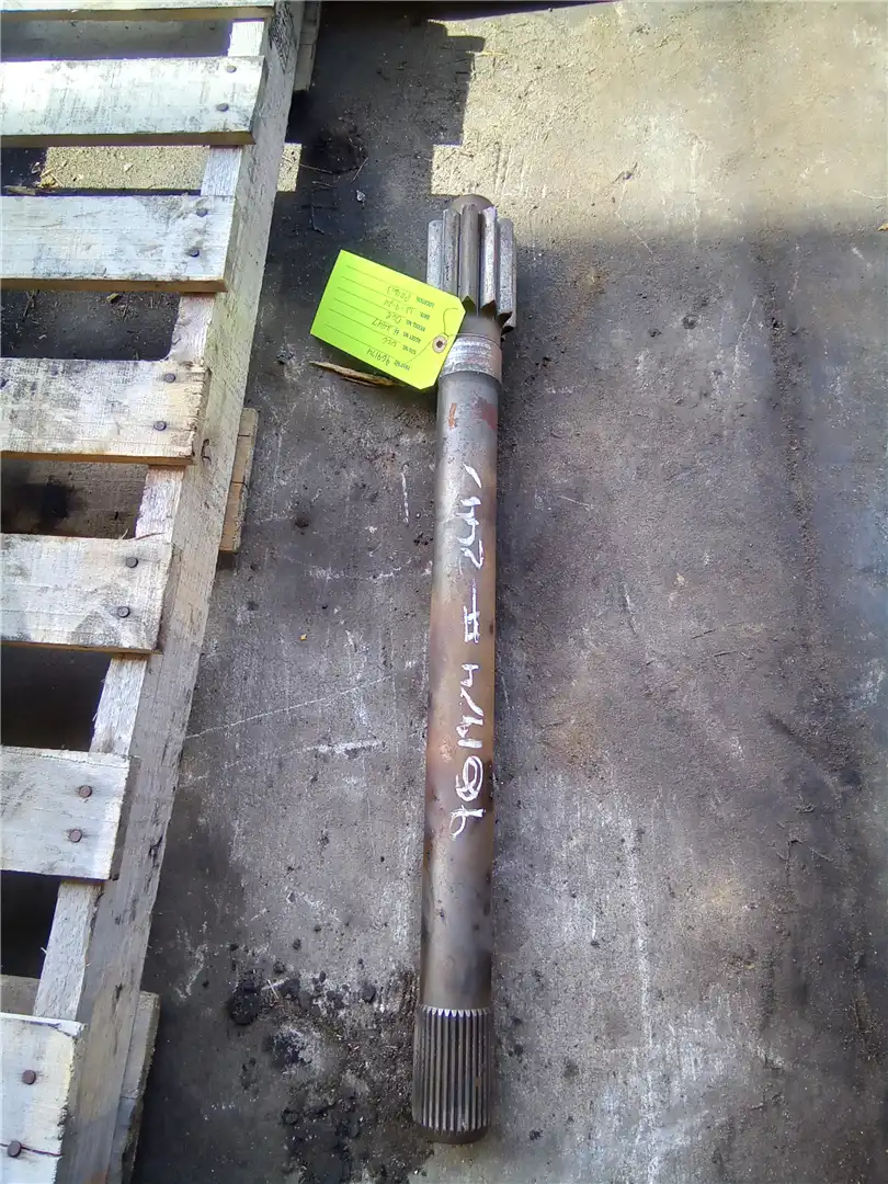 USED AXLE SHAFT image 4