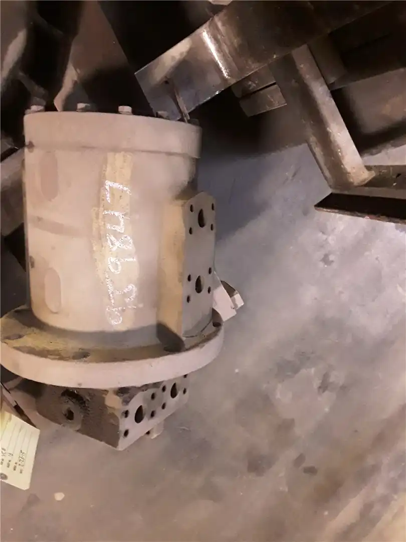 SWIVEL GP/SEE 9T57 indicator image 1