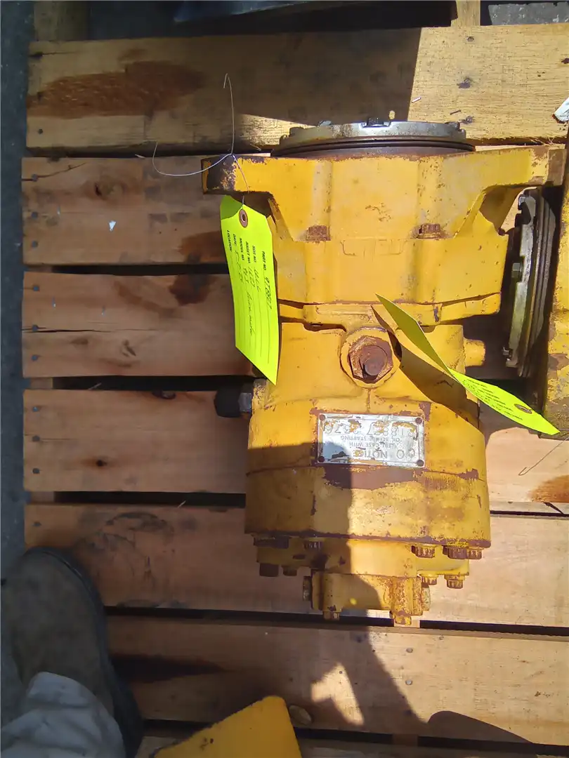 USED PISTON MOTOR indicator image 1