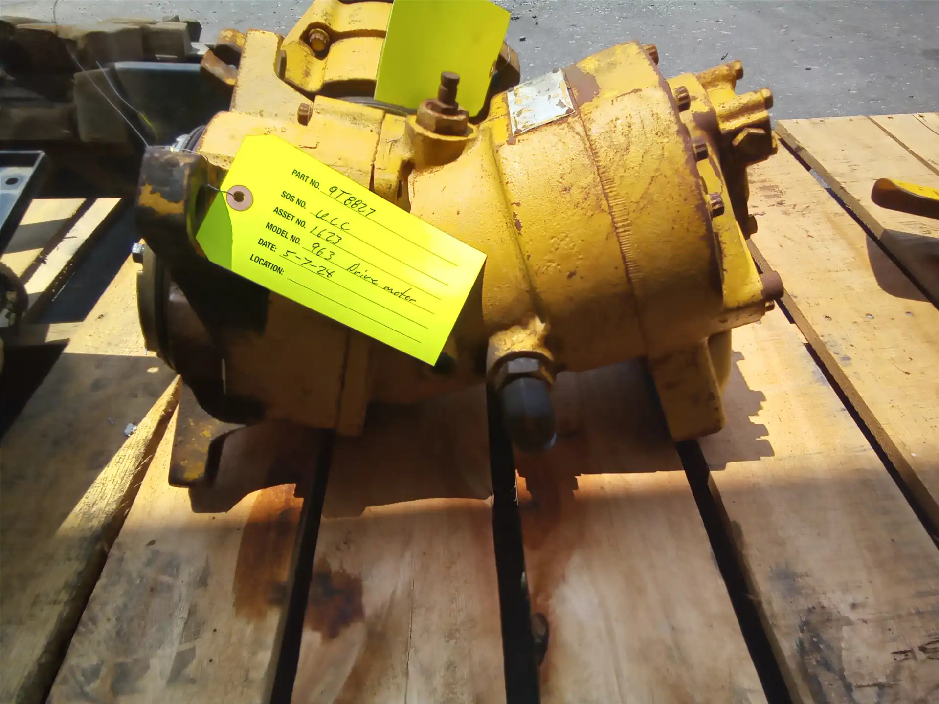 USED PISTON MOTOR image 2
