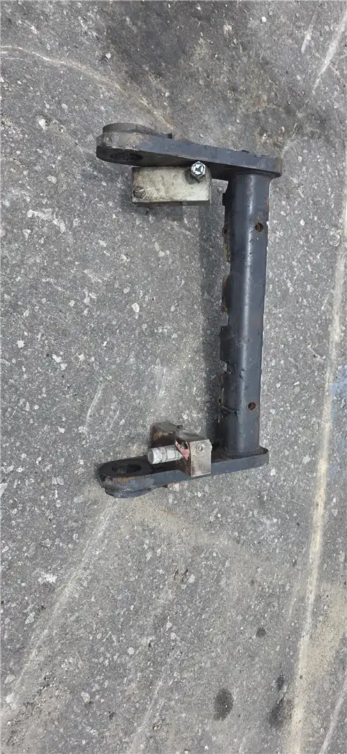 USED COUPLER AS indicator image 1