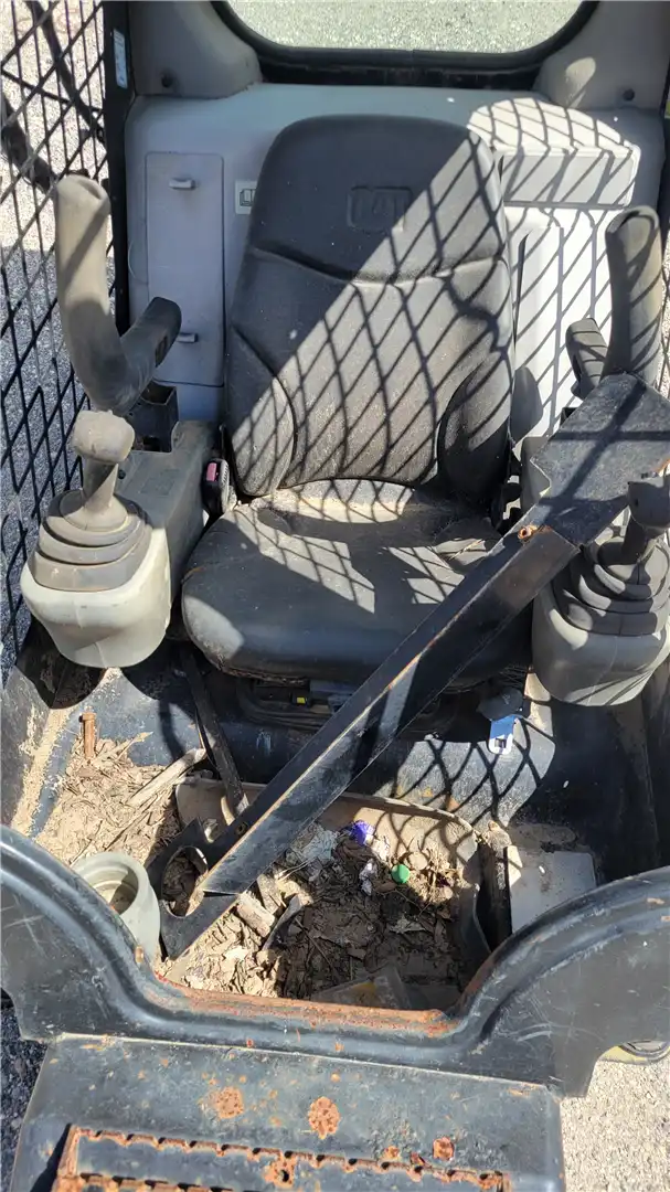 USED CAB AR image 5