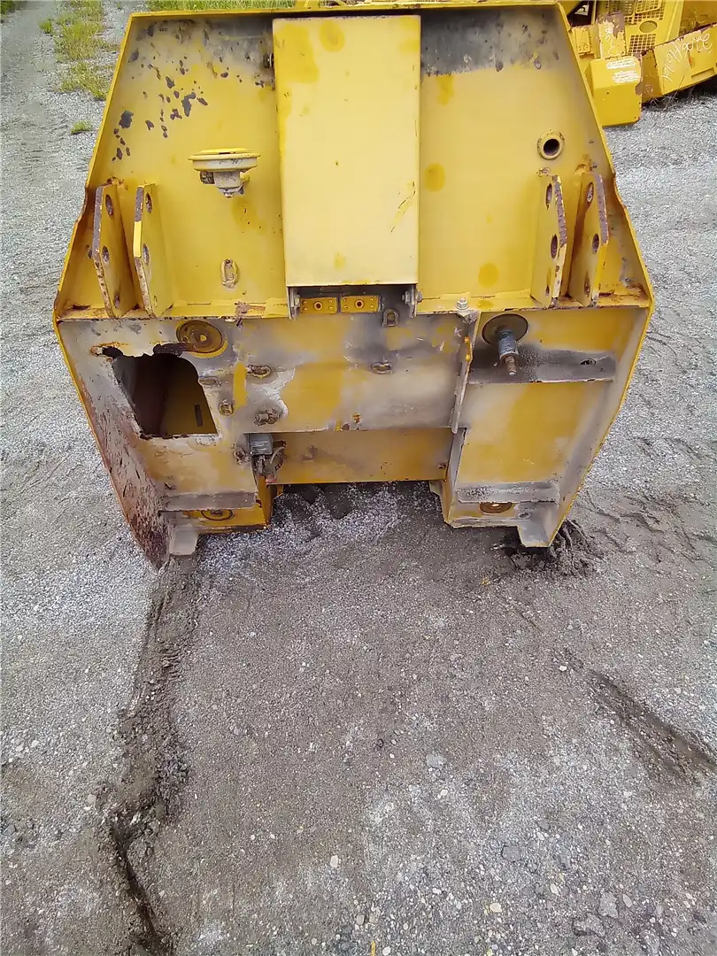 USED OPEN CAB image 3