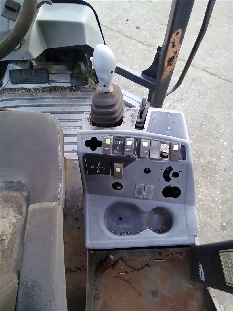 USED CAB image 5