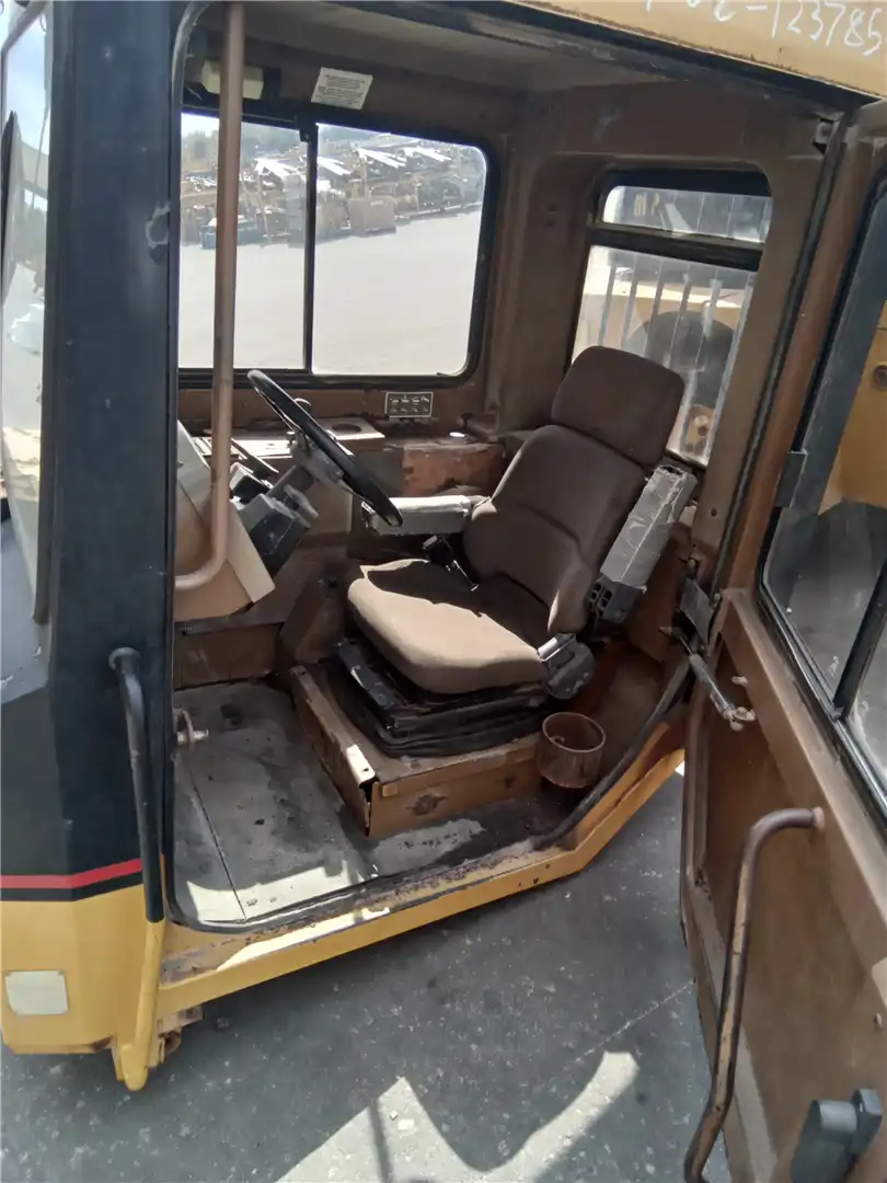 USED CAB image 4