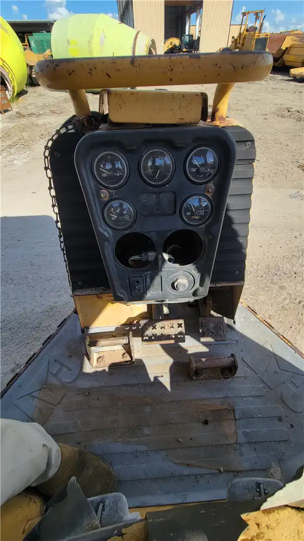 USED CAB image 5