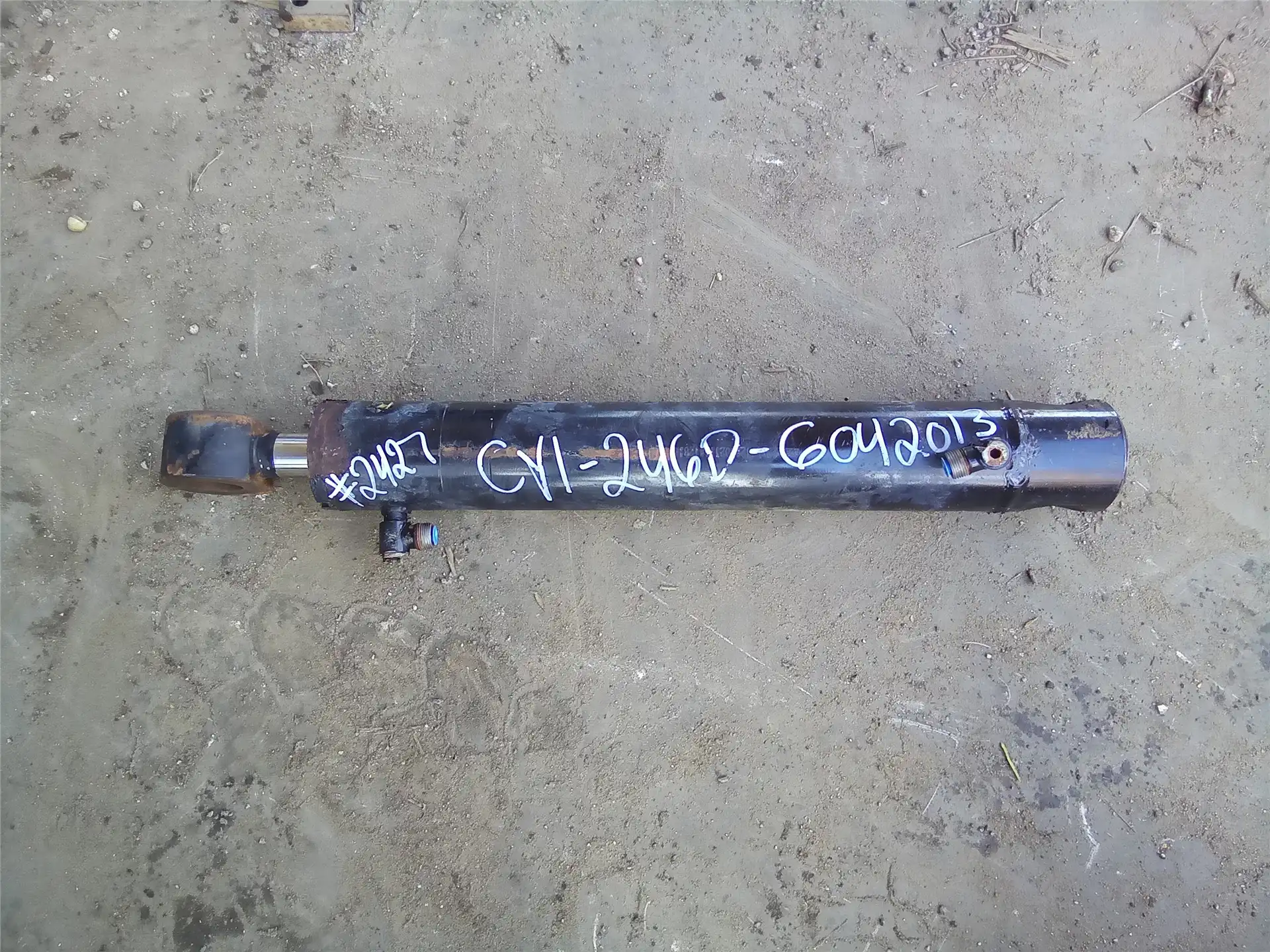 USED TILT CYLINDER indicator image 1