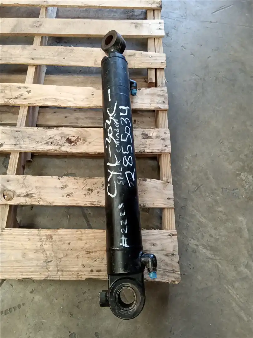 USED SWING BOOM CY image 2