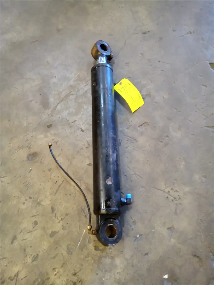 USED SWING BOOM CY image 3