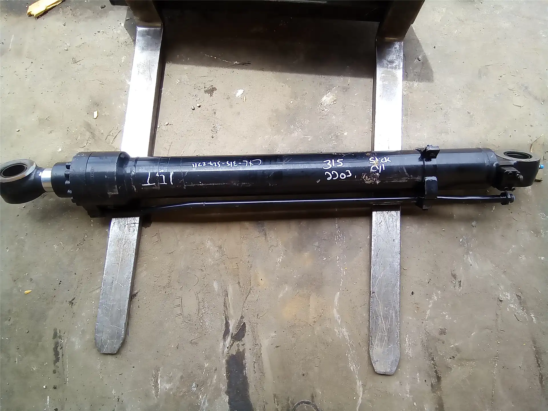 USED STICK CYLINDE image 2