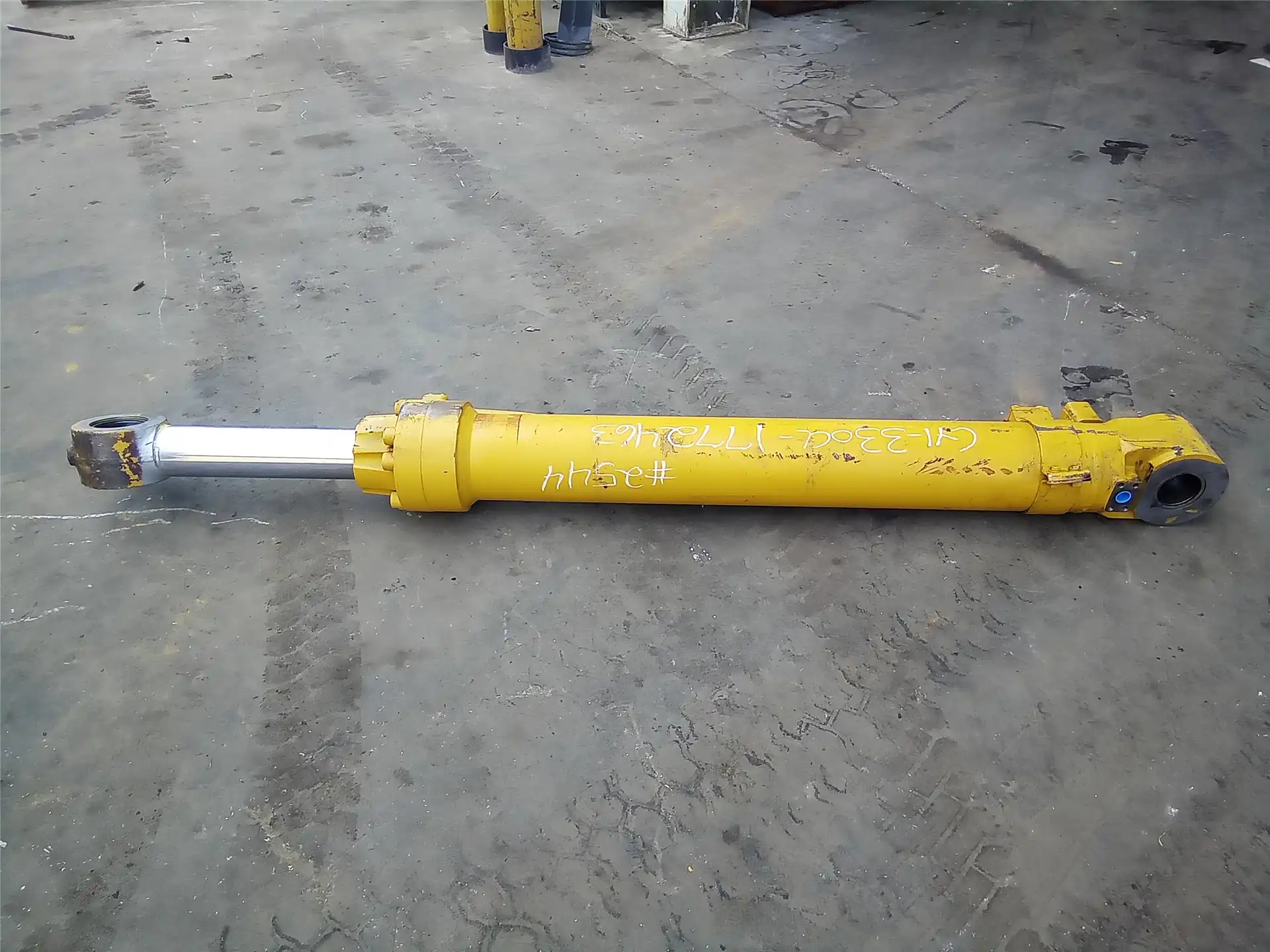 USED BUCKET CYL indicator image 1