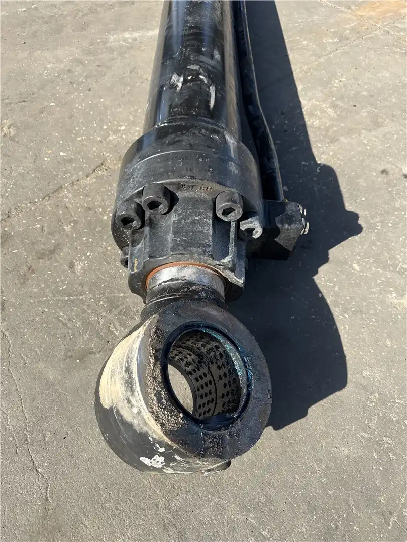 USED BUC CYLINDER image 2