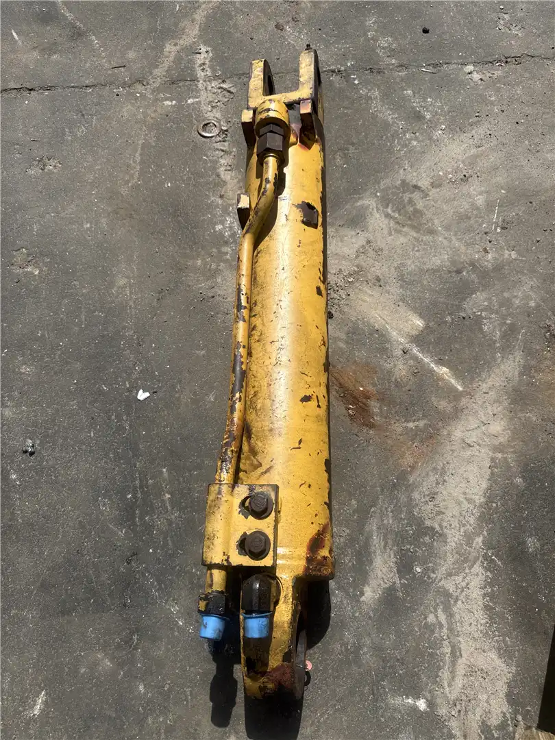 USED BLADE CYLINDE image 3