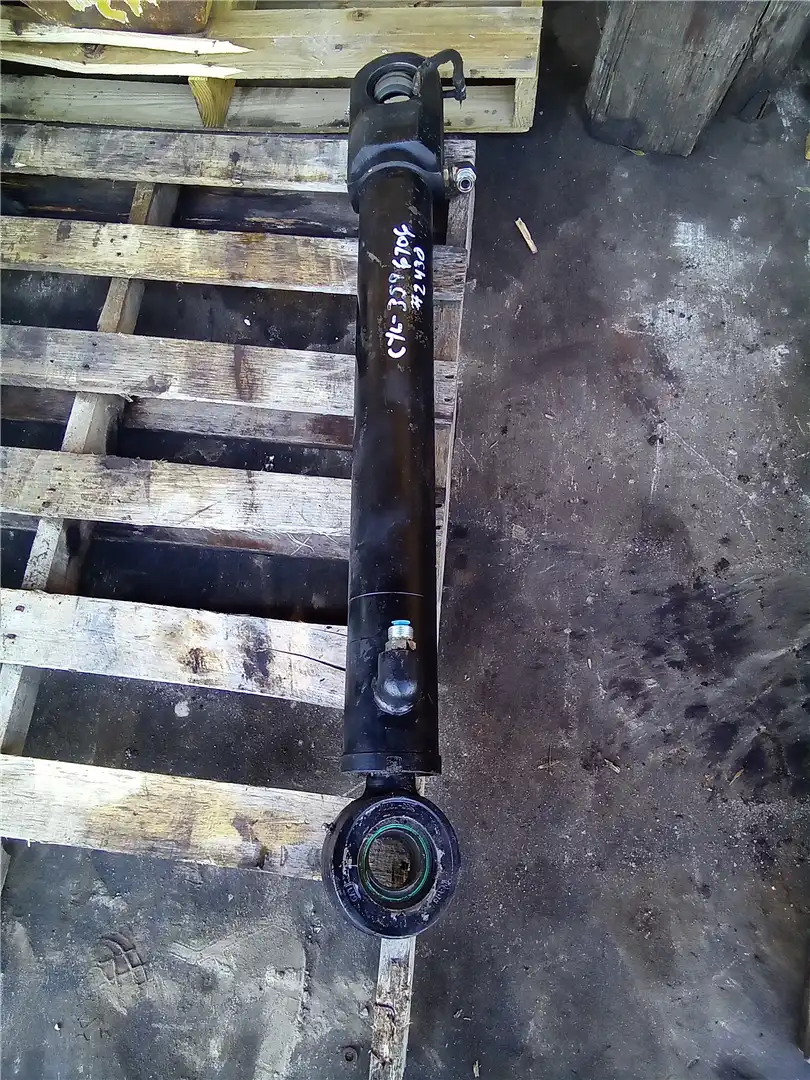 USED STEERING CYLI image 3