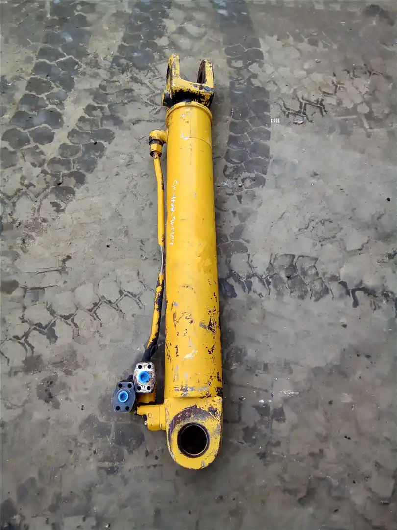 USED TILT CYL image 3