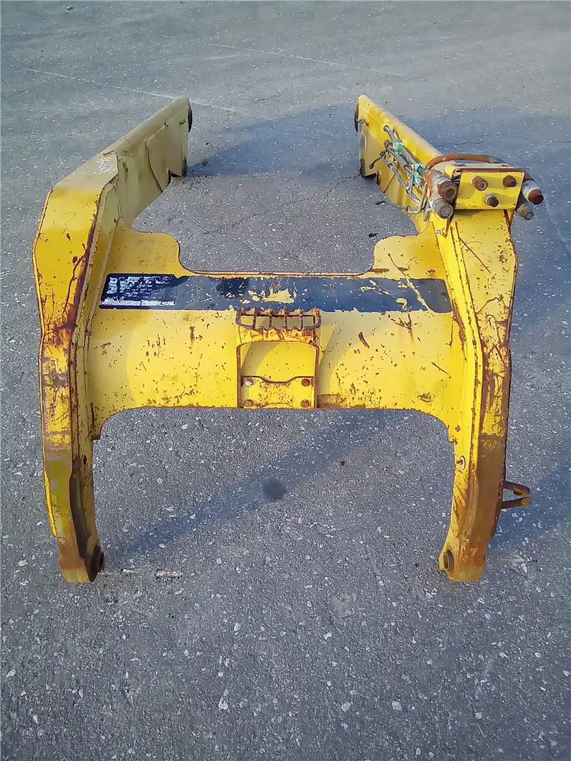 USED LIFT ARM image 3