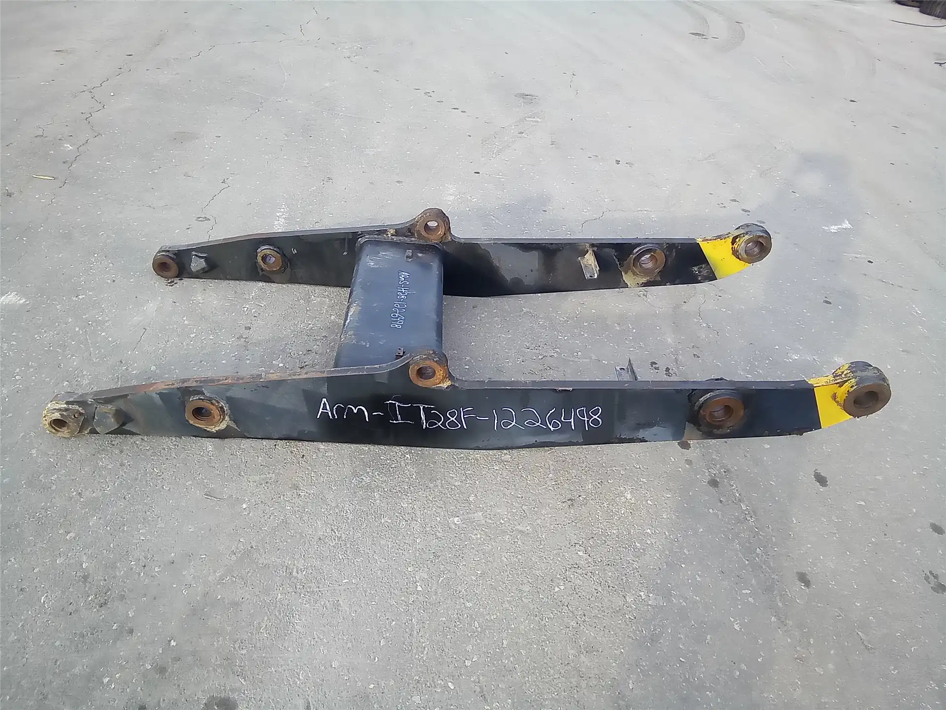 USED LIFT ARM indicator image 1