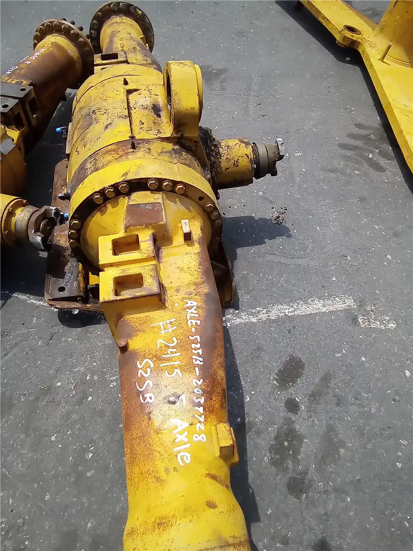 USED FRONT AXLE indicator image 1