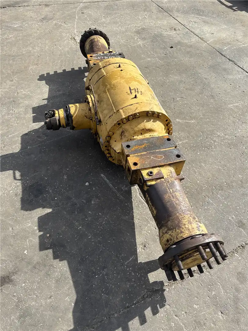 USED FRONT AXLE indicator image 1