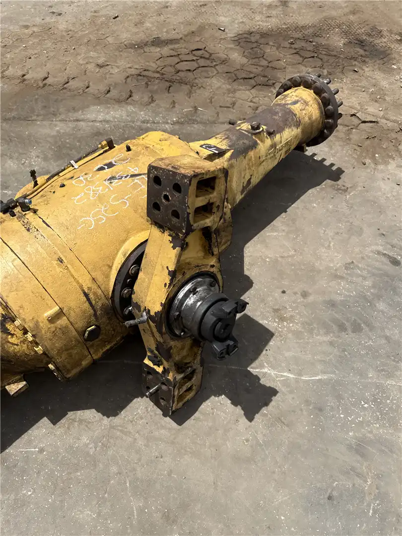 USED AXLE image 2