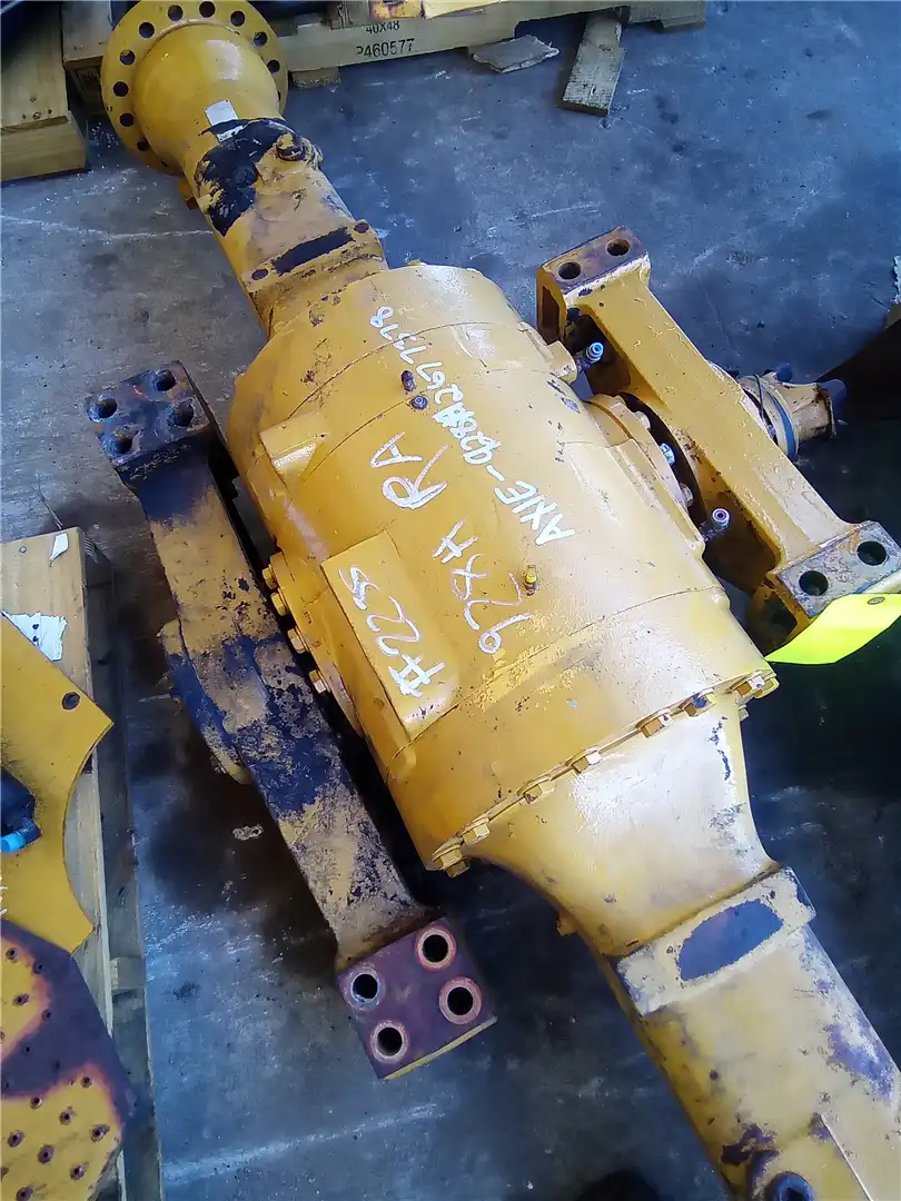 USED REAR AXLE image 2
