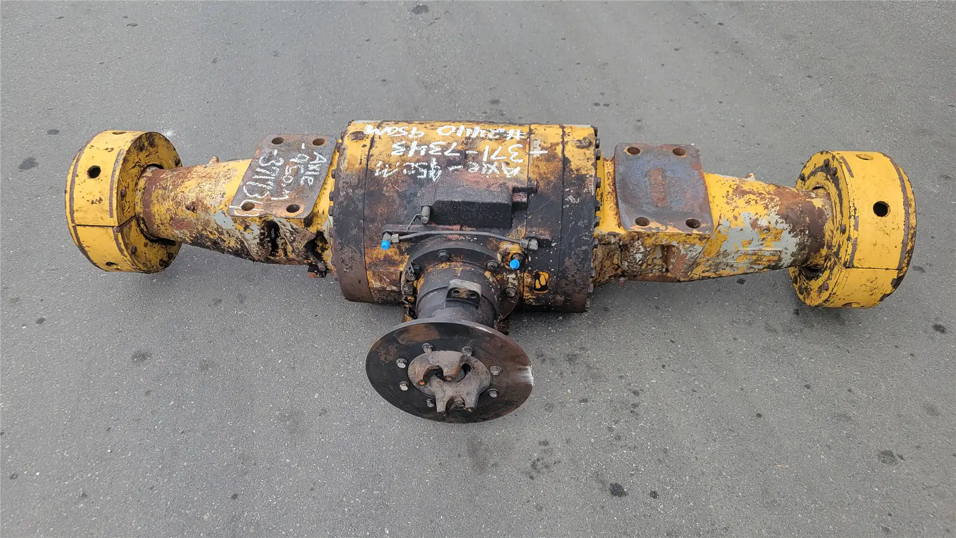 USED FIXED AXLE image 2