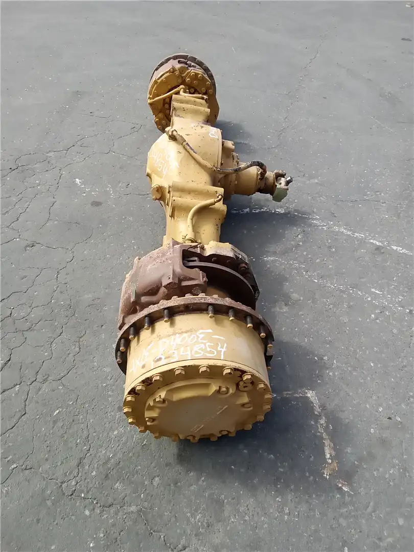 USED REAR AXLE image 2