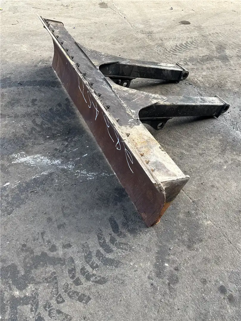 USED 98IN BLADE image 2