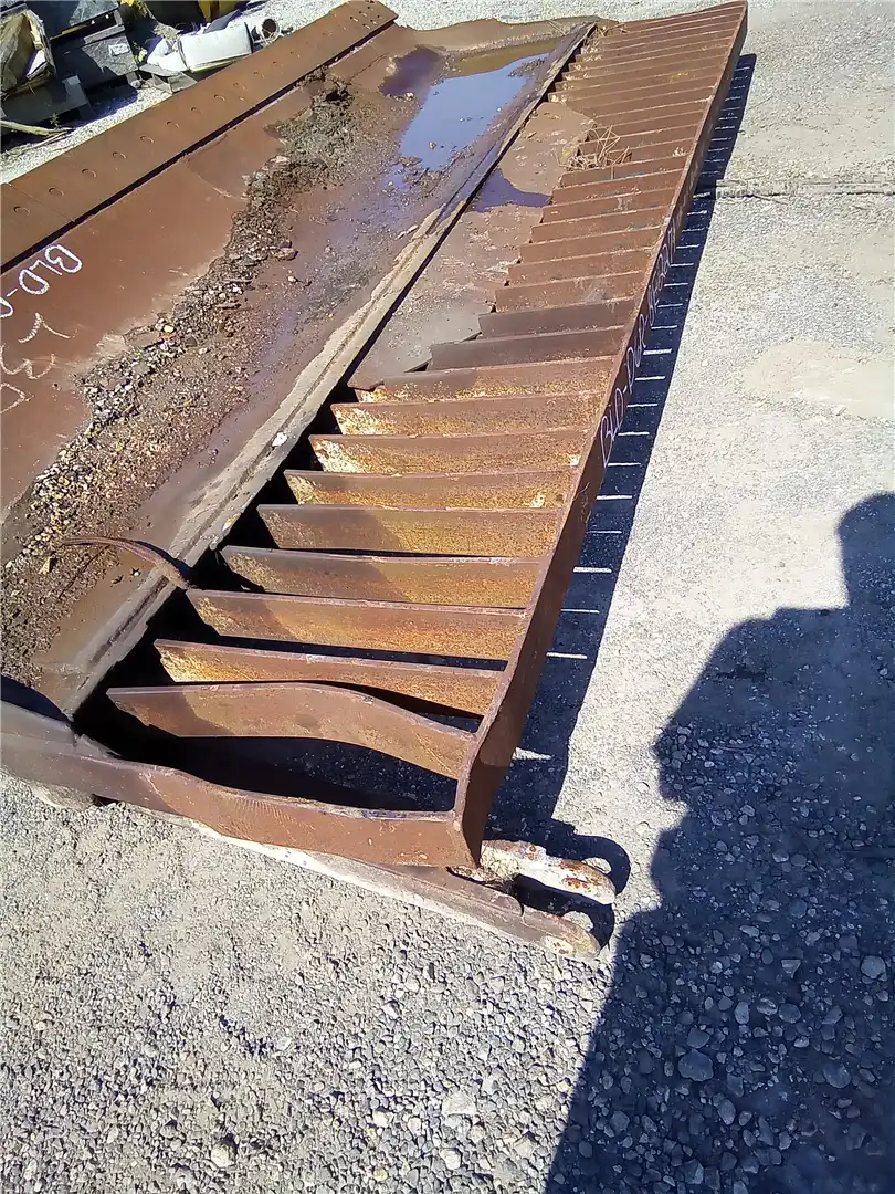 USED 12FT BLADE image 3