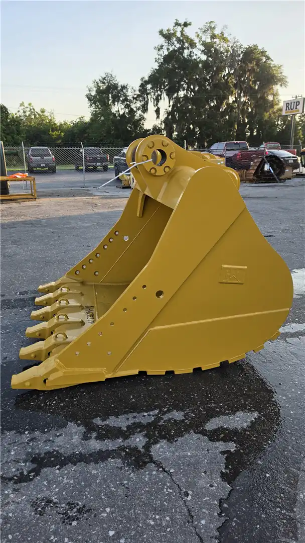 NEW 77INCH BUCKET image 2