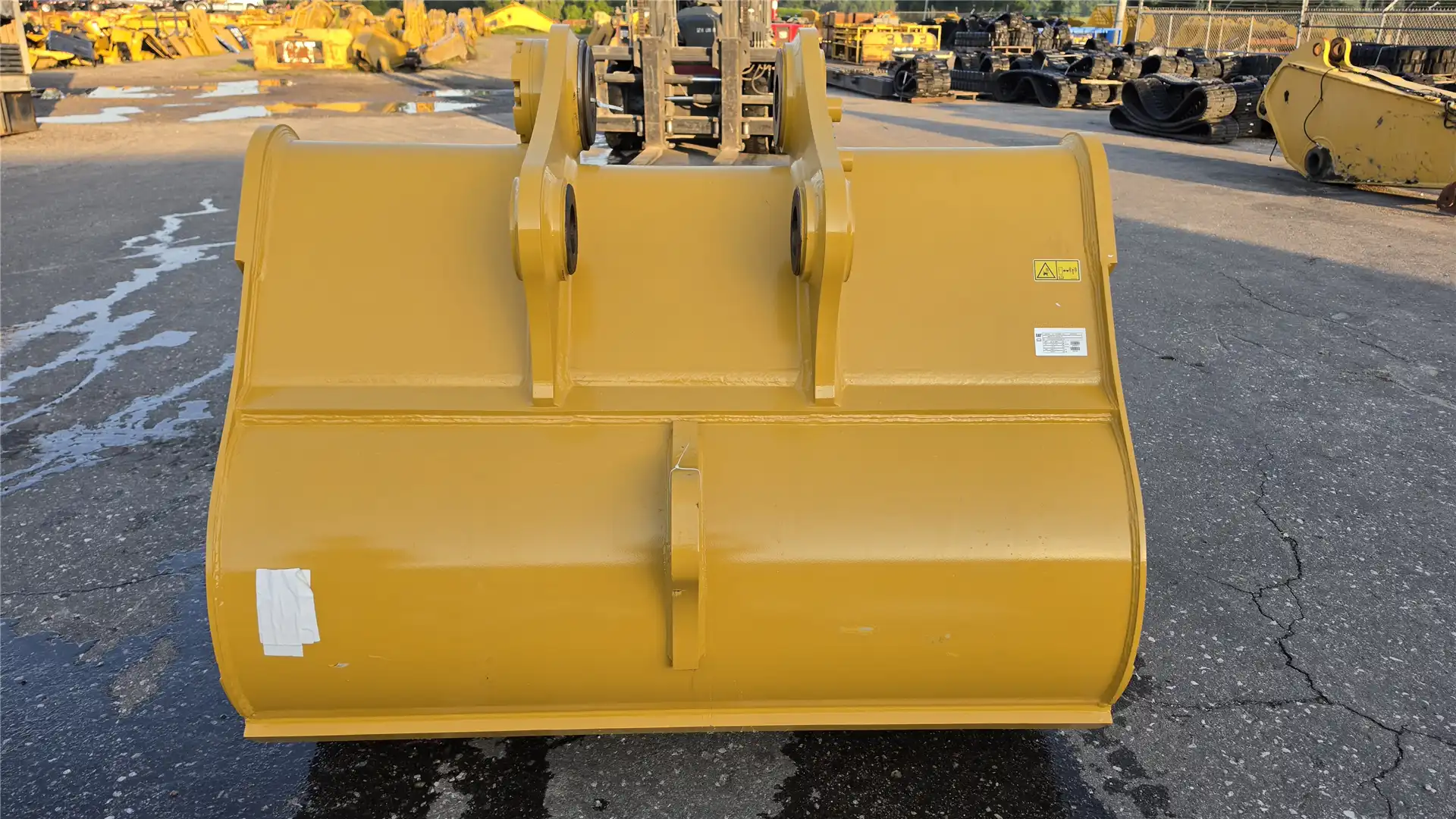 NEW 77INCH BUCKET image 3