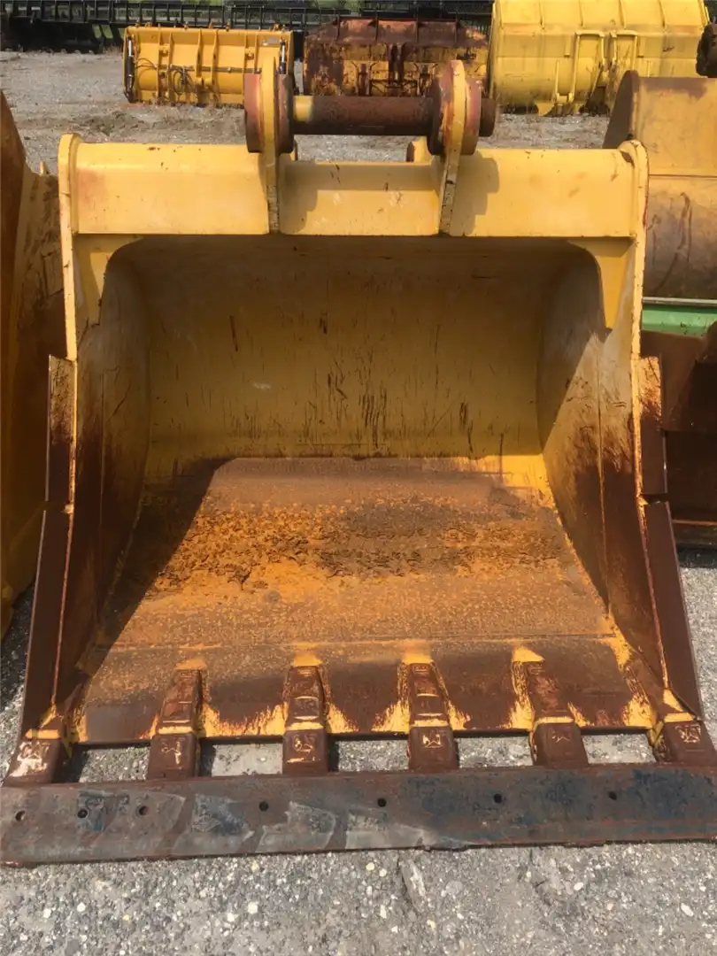 USED 56 INCH BUCKE indicator image 1