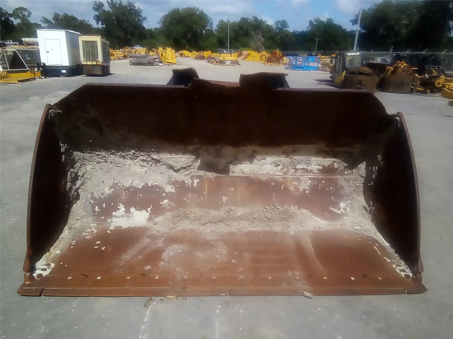 USED 115INCH BUCKE image 5
