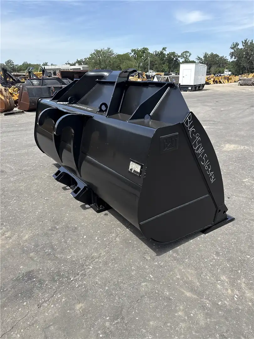 USED 115 IN BUCKET indicator image 1