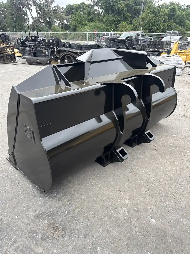 USED 100IN BUCKET image 4