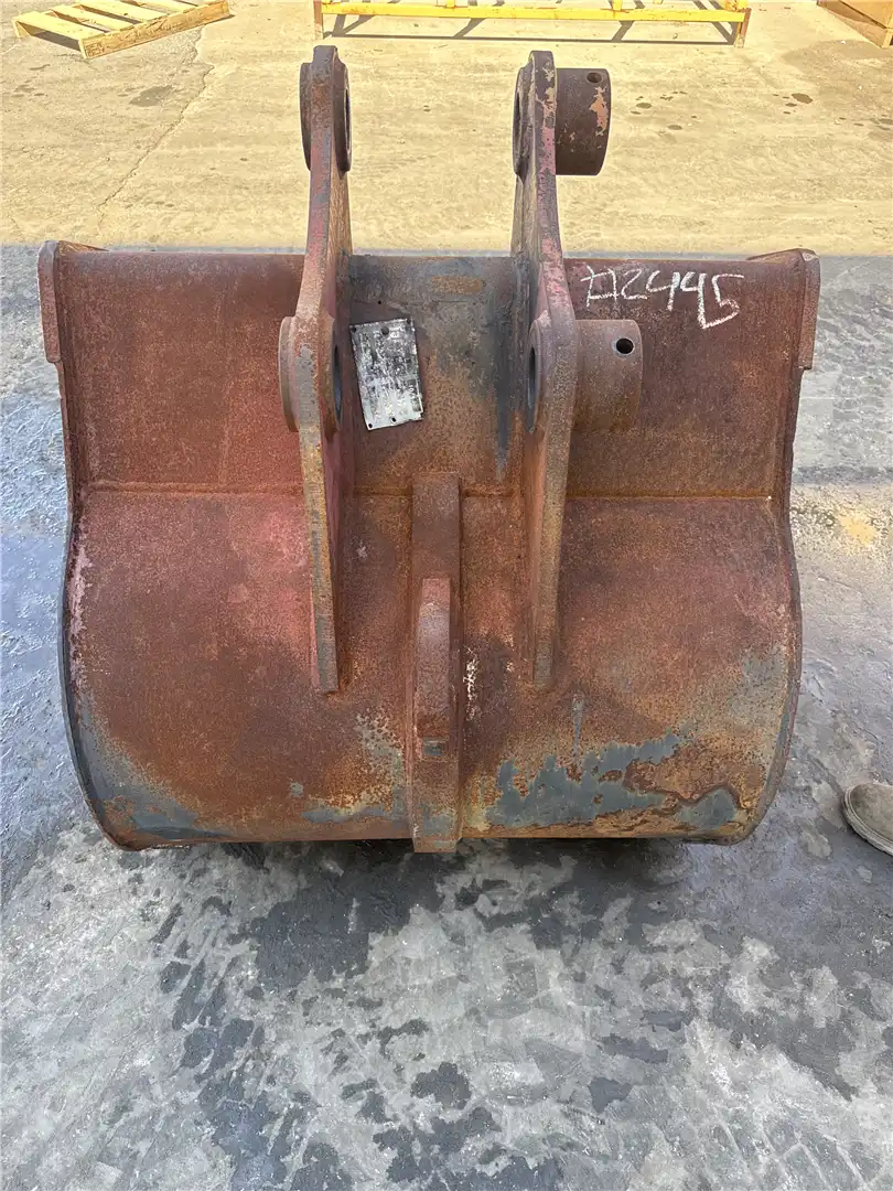 USED 42IN BUCKET image 4