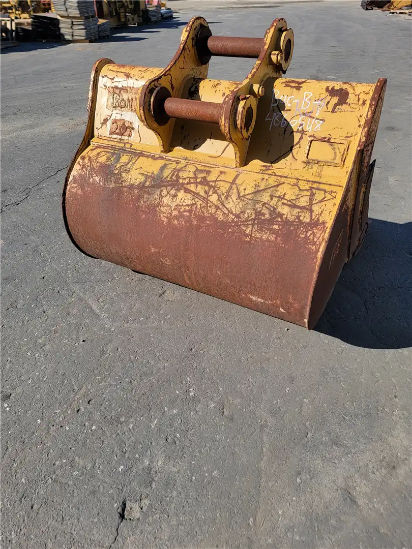 USED 60INCH BUCKET image 3