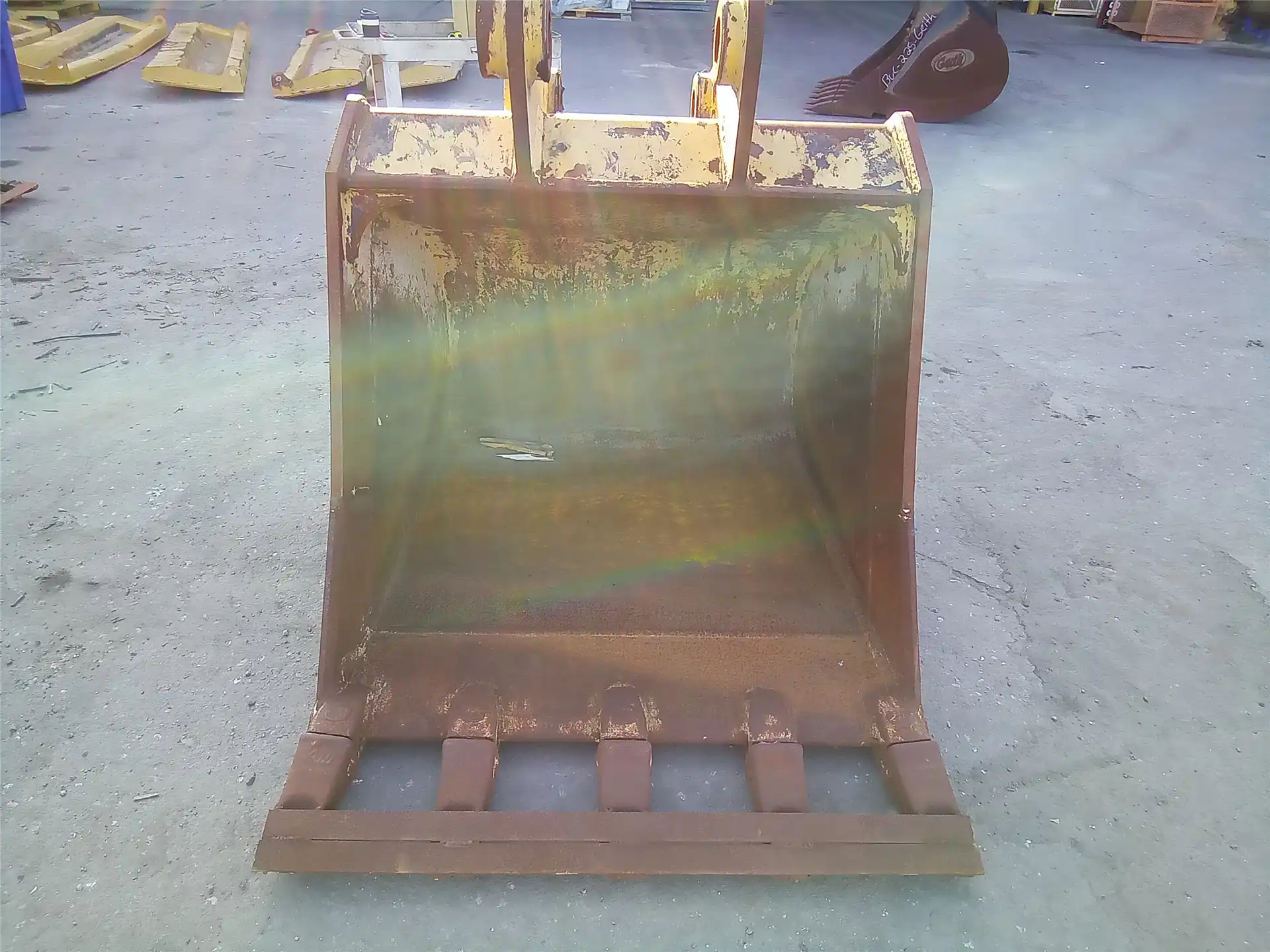 USED 48INCH FLECO image 2
