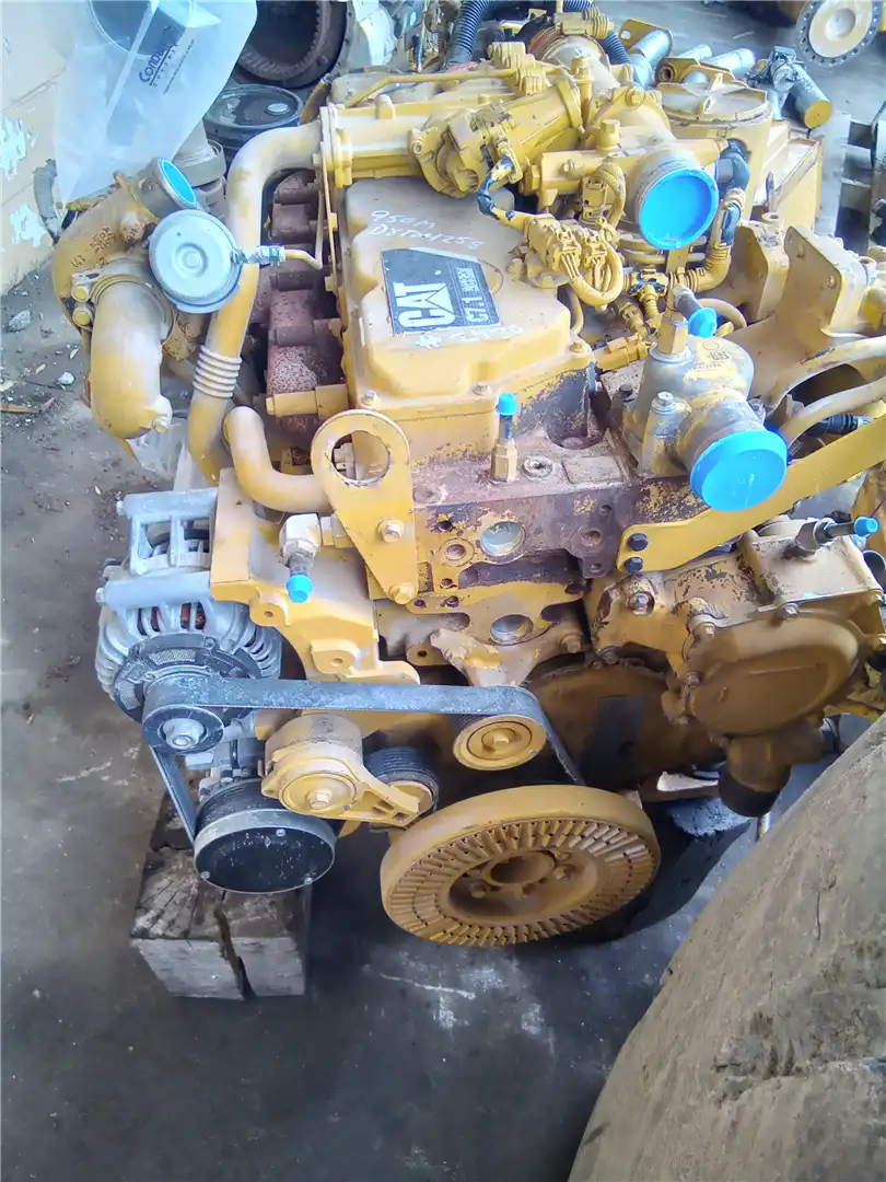 USED ENGINE image 2