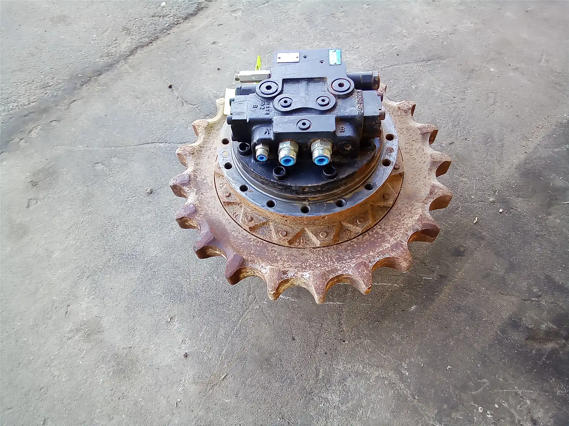 USED FINAL DRIVE G indicator image 1