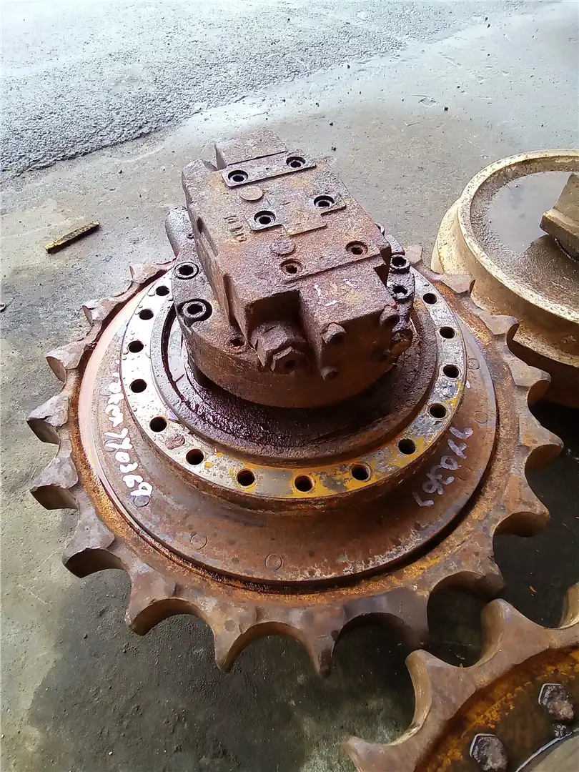 USED FINAL DRIVE image 3